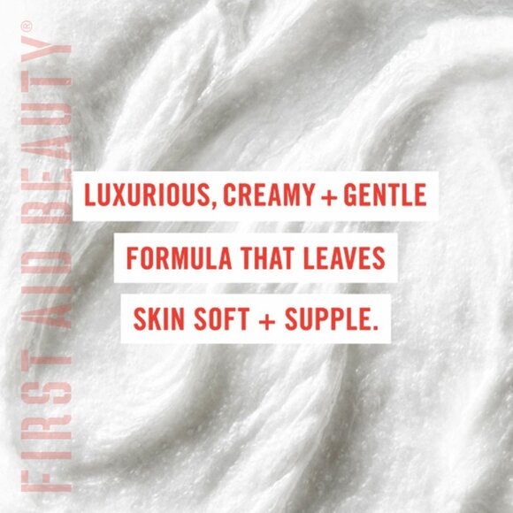 FIRST AID BEAUTY Flawlessly Fab Skin Ensemble - Picture 10 of 16